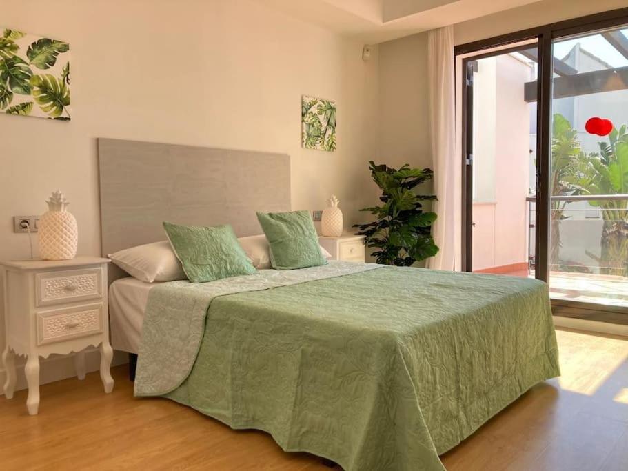 Ferienwohnung Sea Breeze Retreat - Golf Getaway Bahia de Casares Exterior foto